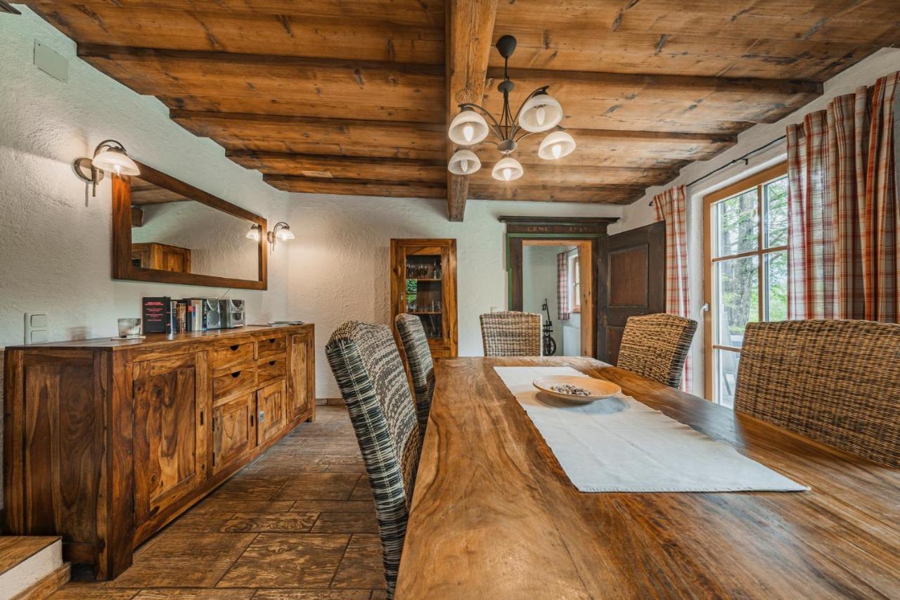 Villa Ferienhaus Gut - Eisenlehen à Bad Goisern Extérieur photo
