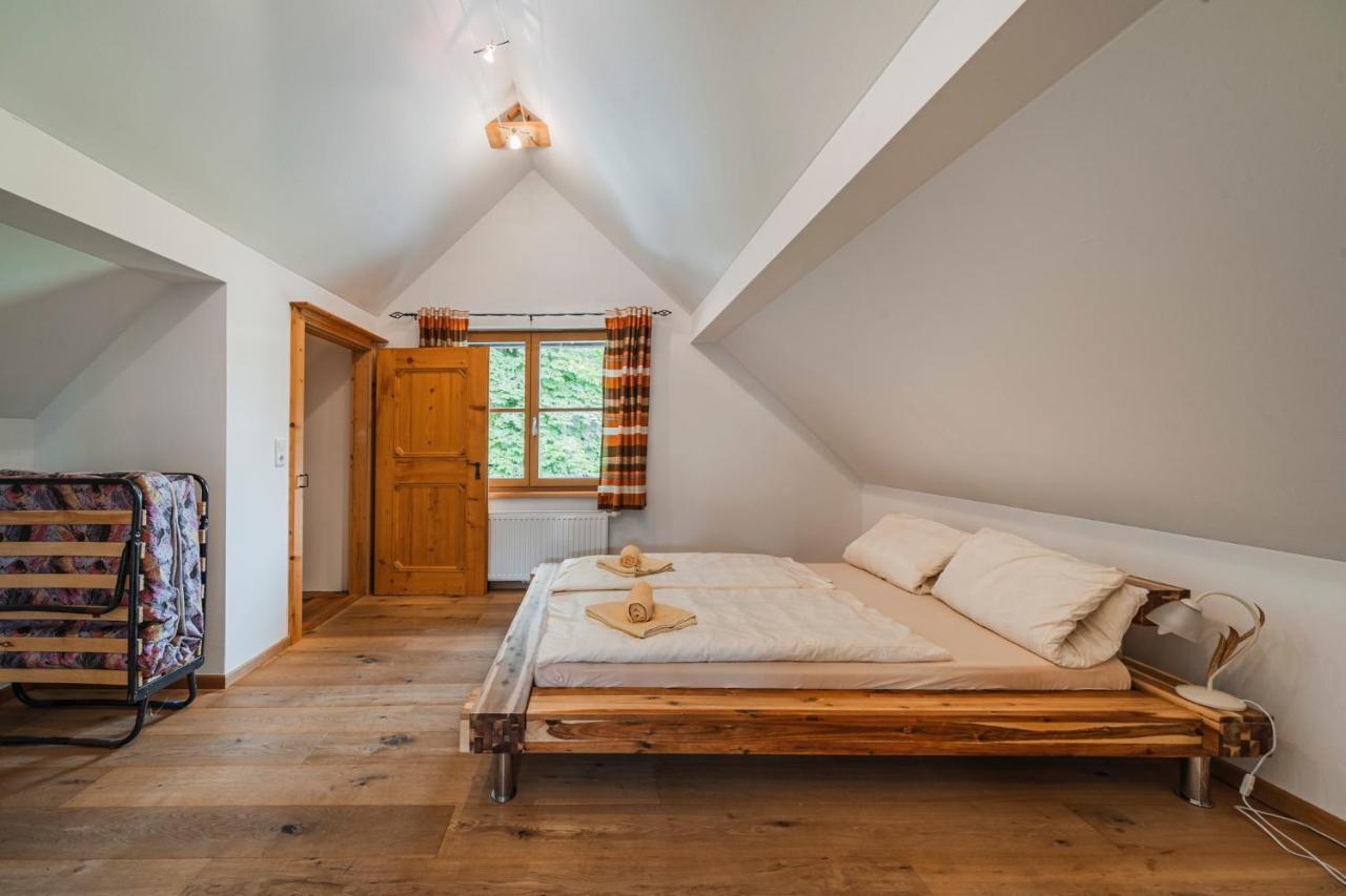 Villa Ferienhaus Gut - Eisenlehen à Bad Goisern Extérieur photo